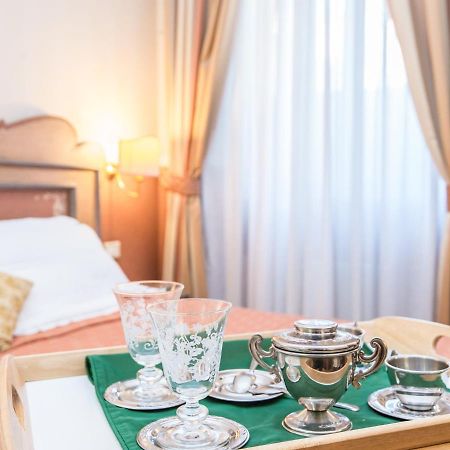 Bed and Breakfast Il Gattopardo Relais Рим Екстер'єр фото