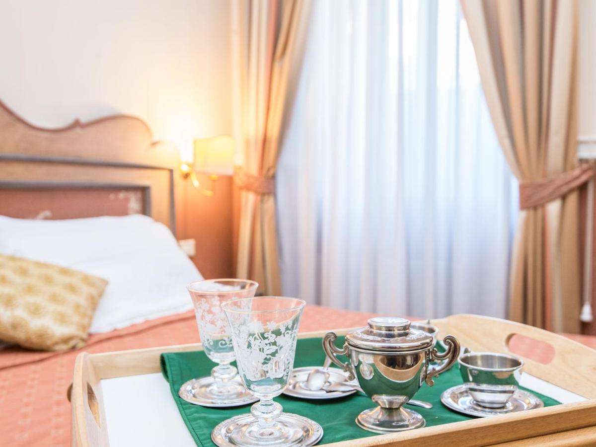 Bed and Breakfast Il Gattopardo Relais Рим Екстер'єр фото